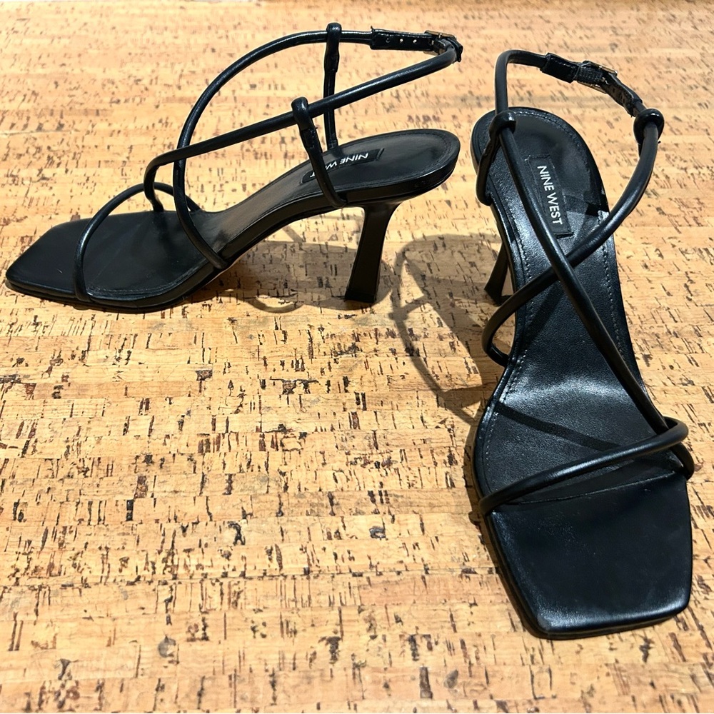 Nine West Black Strappy Sandals